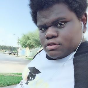 Meet your Posher, Joshua